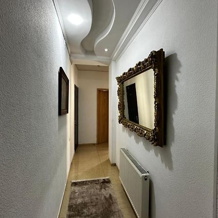 Lucas Tbilisi Exterior photo
